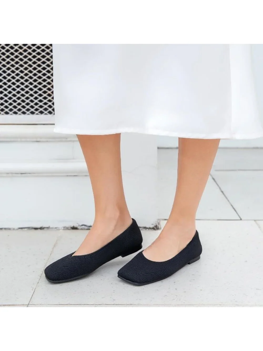 AprCoco Women's Black Knit Breathable Square Toe Flats Comfort Slip On Shoes